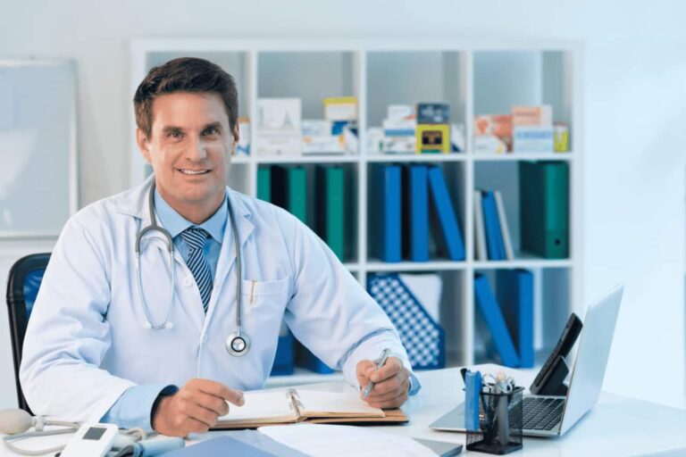 Entenda O Fator R E Otimize Sua Tributação Médica - Contabilidade em Brusque - SC  | Contabily